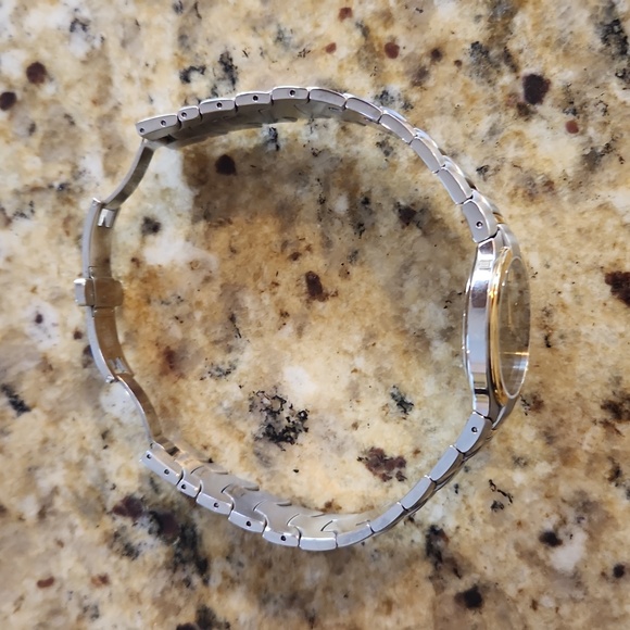 Men's Movado Wristwatch - Picture 12 of 14